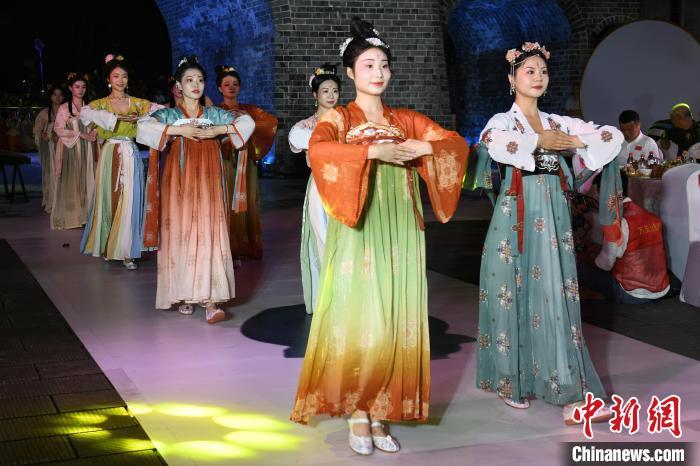 久发国际平台注册